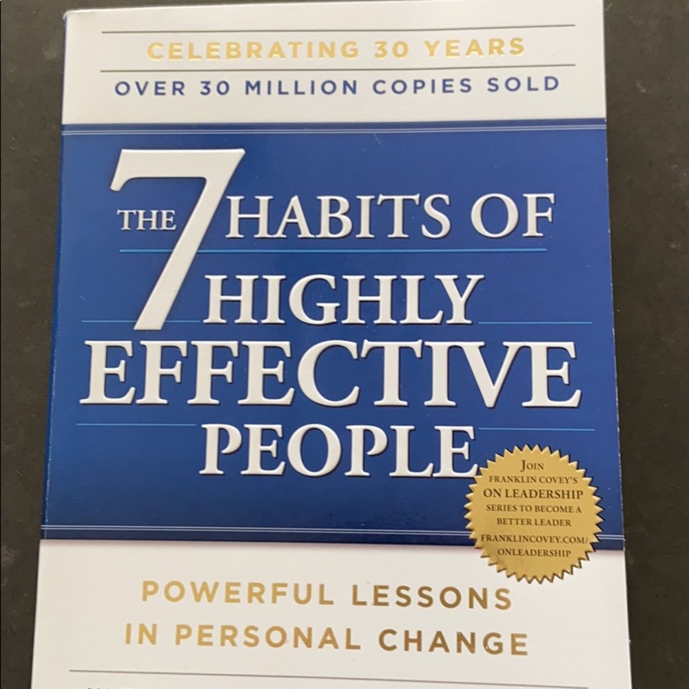 Books - Picture 10 of 11